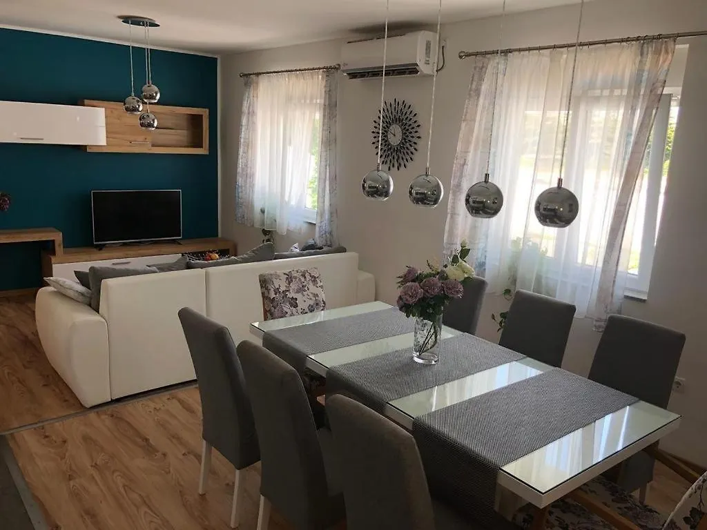 Holiday home Holiday House In Zadar With Balcony, Air Conditioning, W-Lan, Washing Machine