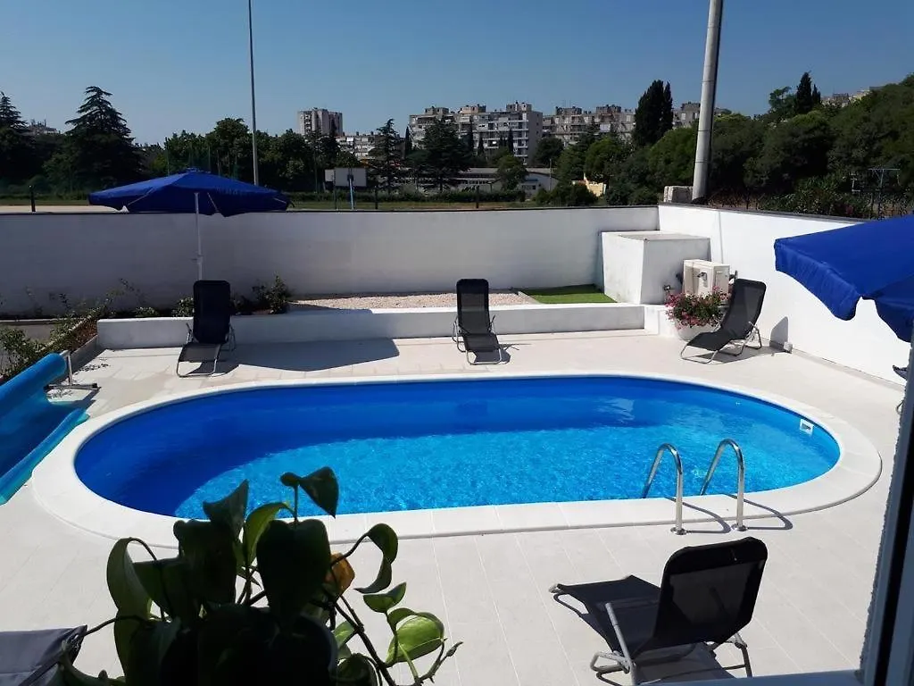 Holiday House In Zadar With Balcony, Air Conditioning, W-Lan, Washing Machine 0*,  Croatia