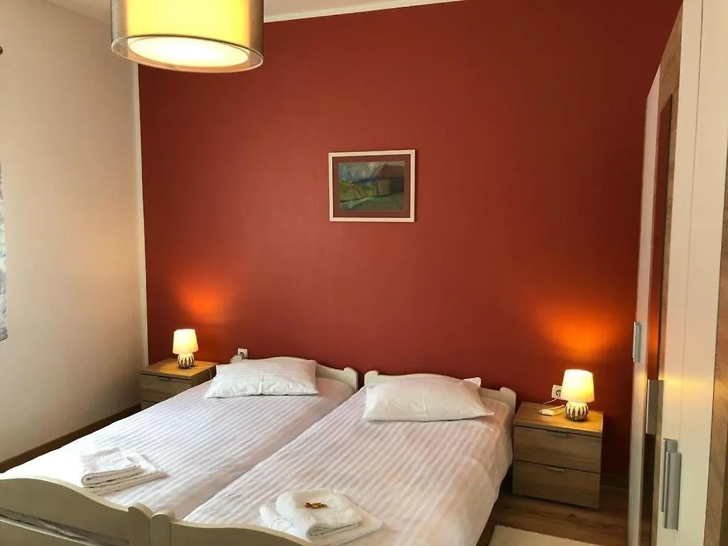 Holiday House In Zadar With Balcony, Air Conditioning, W-Lan, Washing Machine 0*,