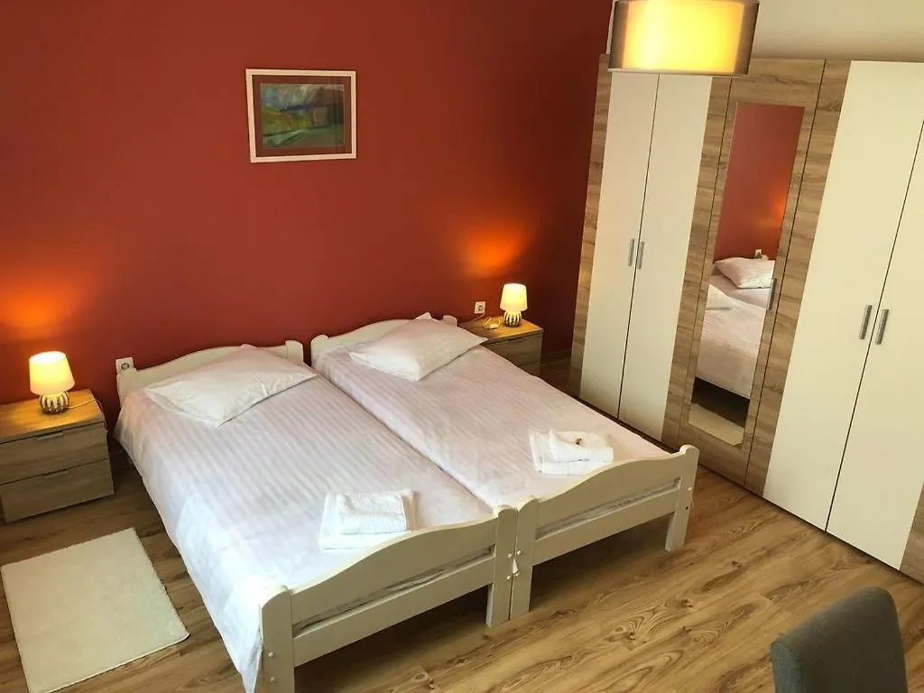 Holiday House In Zadar With Balcony, Air Conditioning, W-Lan, Washing Machine